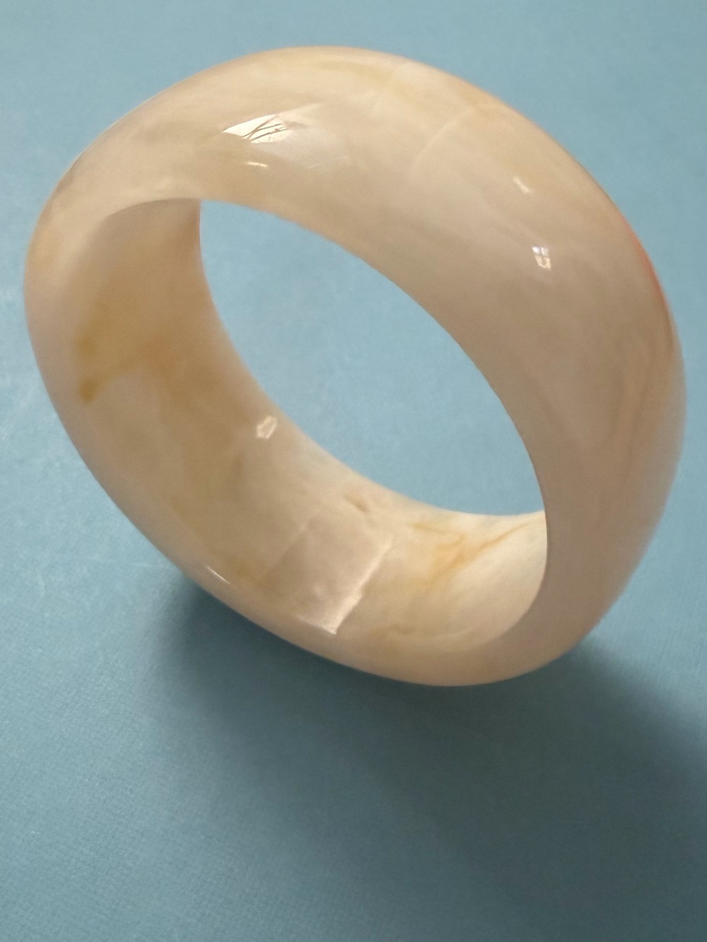 Cream Marbleized Enamel Bangle Bracelet - Picture 3 of 6